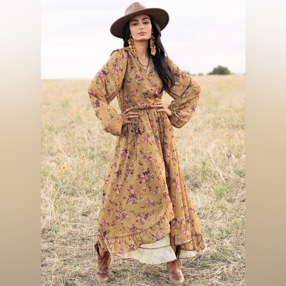 🌻New Joyfolie Mia Joy Size Ella Ochre floral dress with lace detail🌻